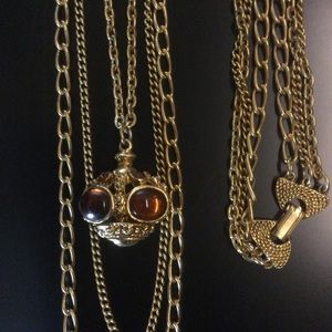 Vintage gold tone gripoix glass cabochon necklace